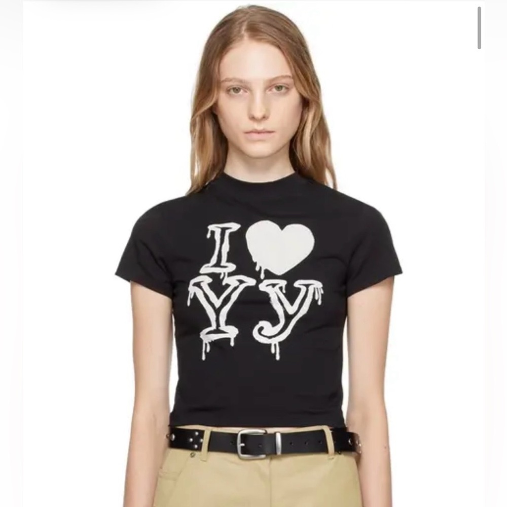 Black 'I ♥ Yy’ Graphic Tee